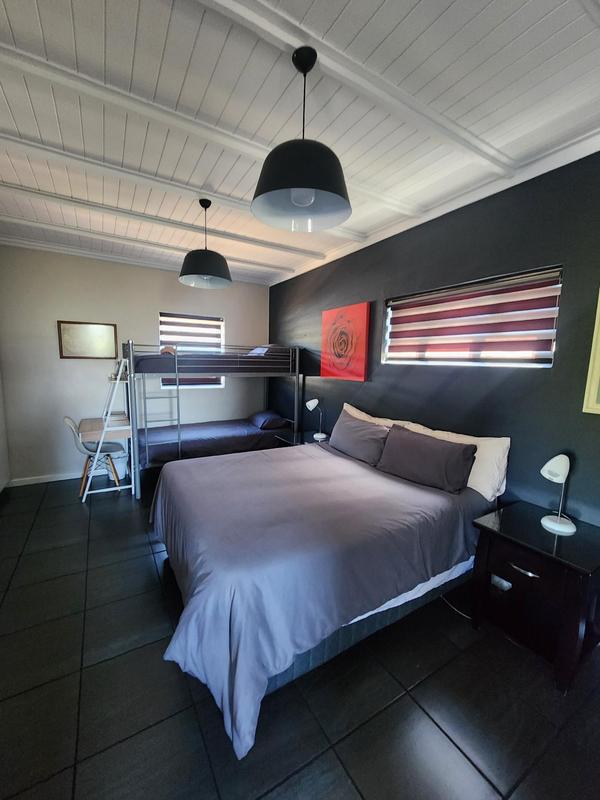 To Let 1 Bedroom Property for Rent in Vierlanden Western Cape